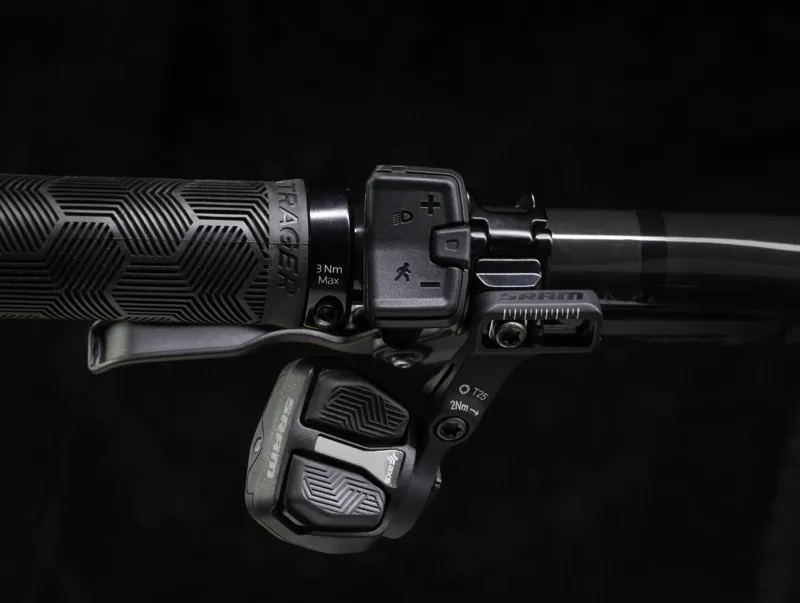 Trek Rail 9.9 X0 AXS Full Suspension Electric Mountain Bike 2024 in Lava-6